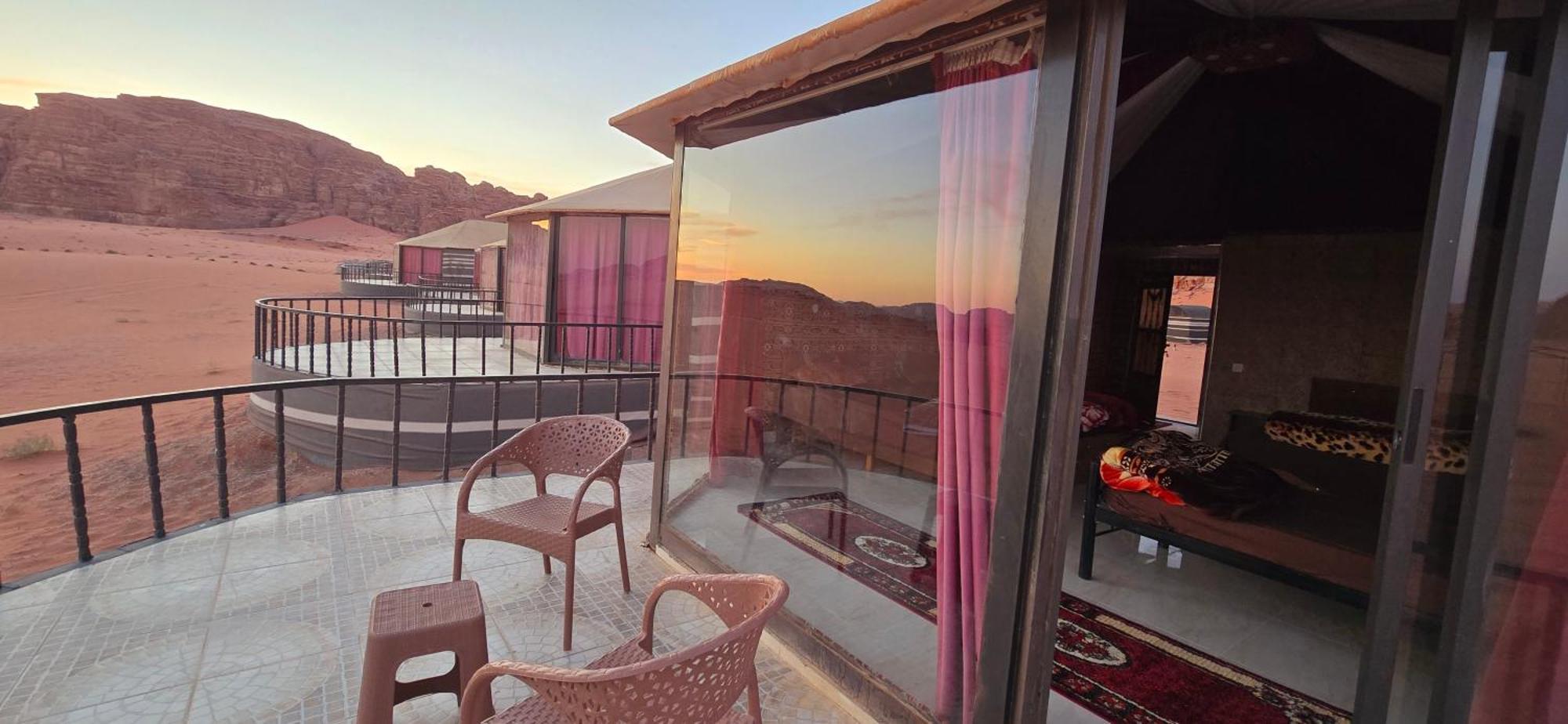 Wadi Rum Candles Camp Esterno foto